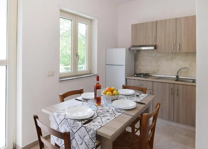 דירה Cozy In With Wifi *